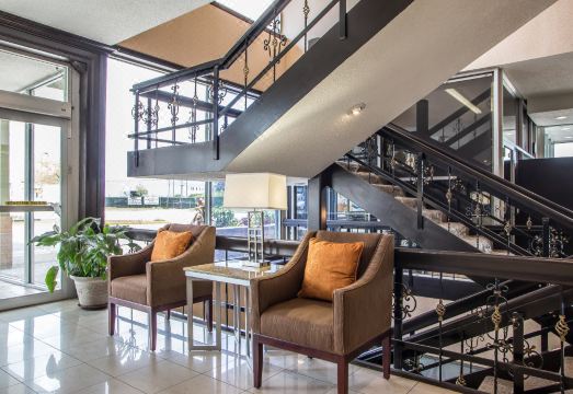 퀄리티 인 오헤어 에어포트