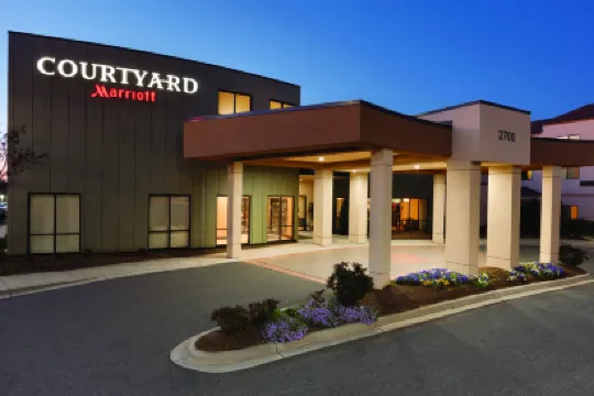 夏洛特機場北部萬怡酒店