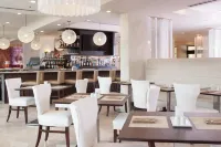 Delta Hotels by Marriott Orlando Lake Buena Vista Hotels in Orlando