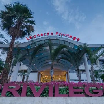 Leonardo Privilege Eilat Hotel - All Inclusive Hotel dekat Pantai Utara