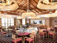 Sheraton Rome Parco De' Medici Hotels near La Saliera