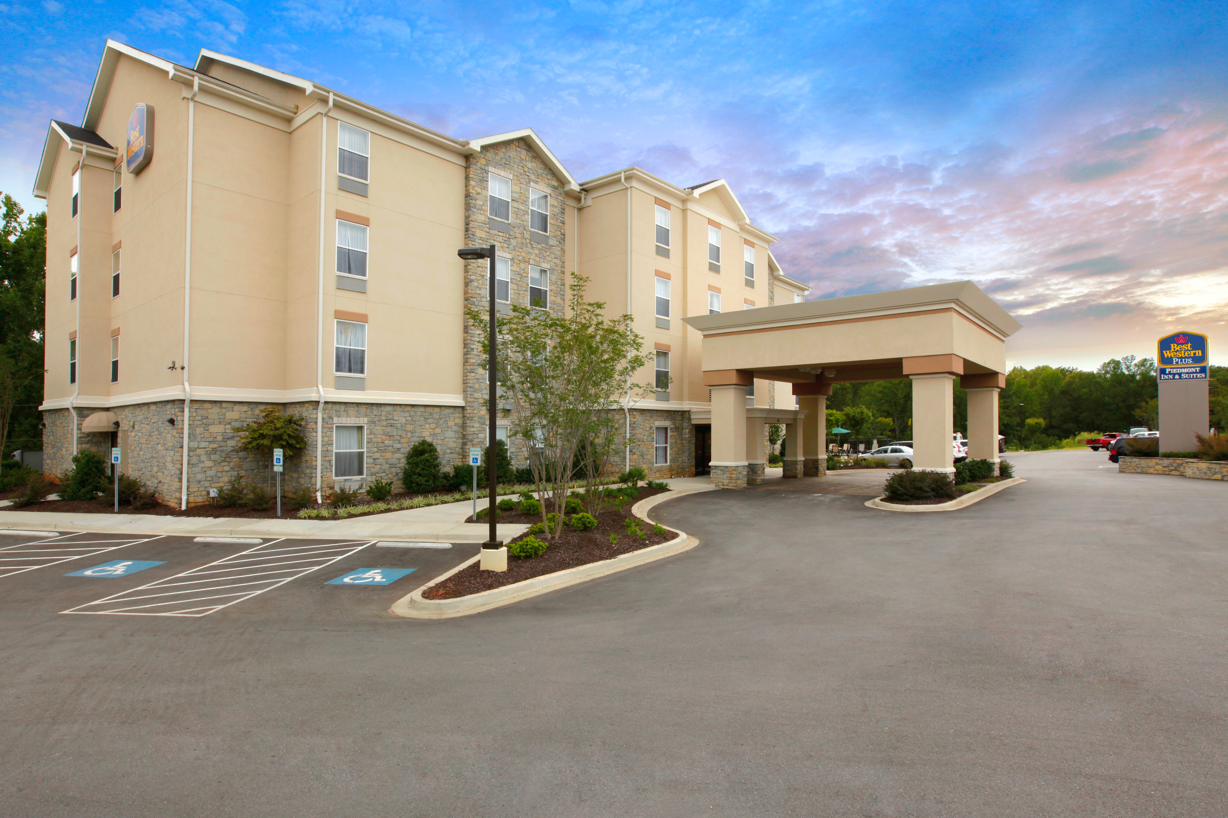 Best Western Plus Greenville South