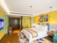 惠州太东时尚岛酒店 - 标准大床房