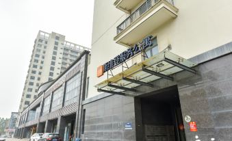 Sweetome Vacation Apartment (Jiarun Apartment) - Housity