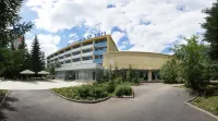 Tan Hotel