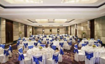 Holiday Inn New Delhi Mayur Vihar Noida, an IHG Hotel