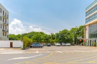 Huangshan Scholars Conference Hotel - parking