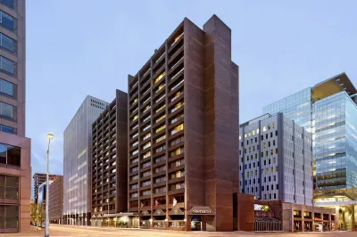 Sheraton Ottawa Hotel Các khách sạn gần Parc de la Confédération