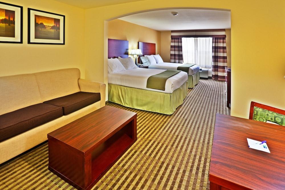 Holiday Inn Express Hotel & Suites Perry, an Ihg Hotel