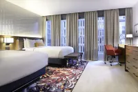 Hotel Indigo Atlanta Downtown Hotel dekat Millennium Gate Museum