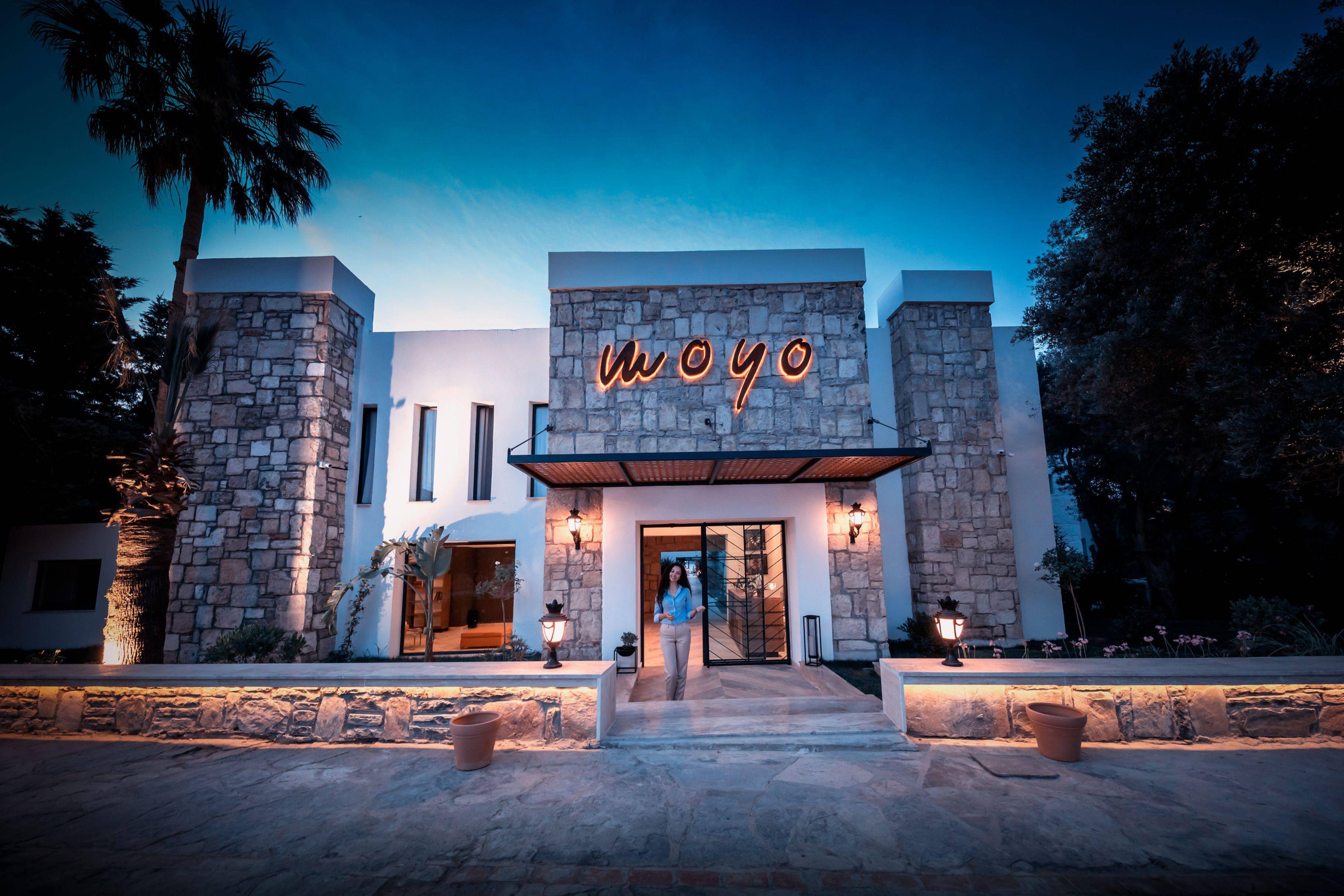 Moyo Luxury Boutique Hotel & Beach