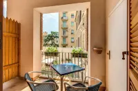 Portafortuna Guesthouse - Close to Colosseum - Homestay
