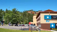 Magnuson Grand Rushmore View Hotels in Keystone