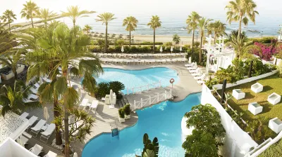 Mr & MRS Smith Puente Romano Marbella