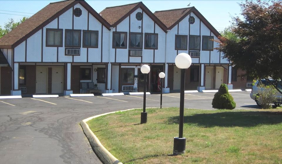 Lamplighter Motel - Clinton, Connecticut
