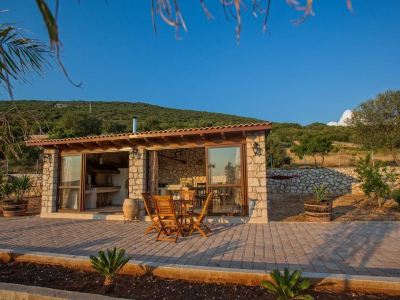 Piedra Villa