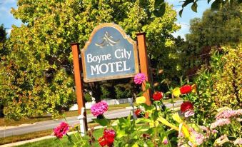 Boyne City Motel