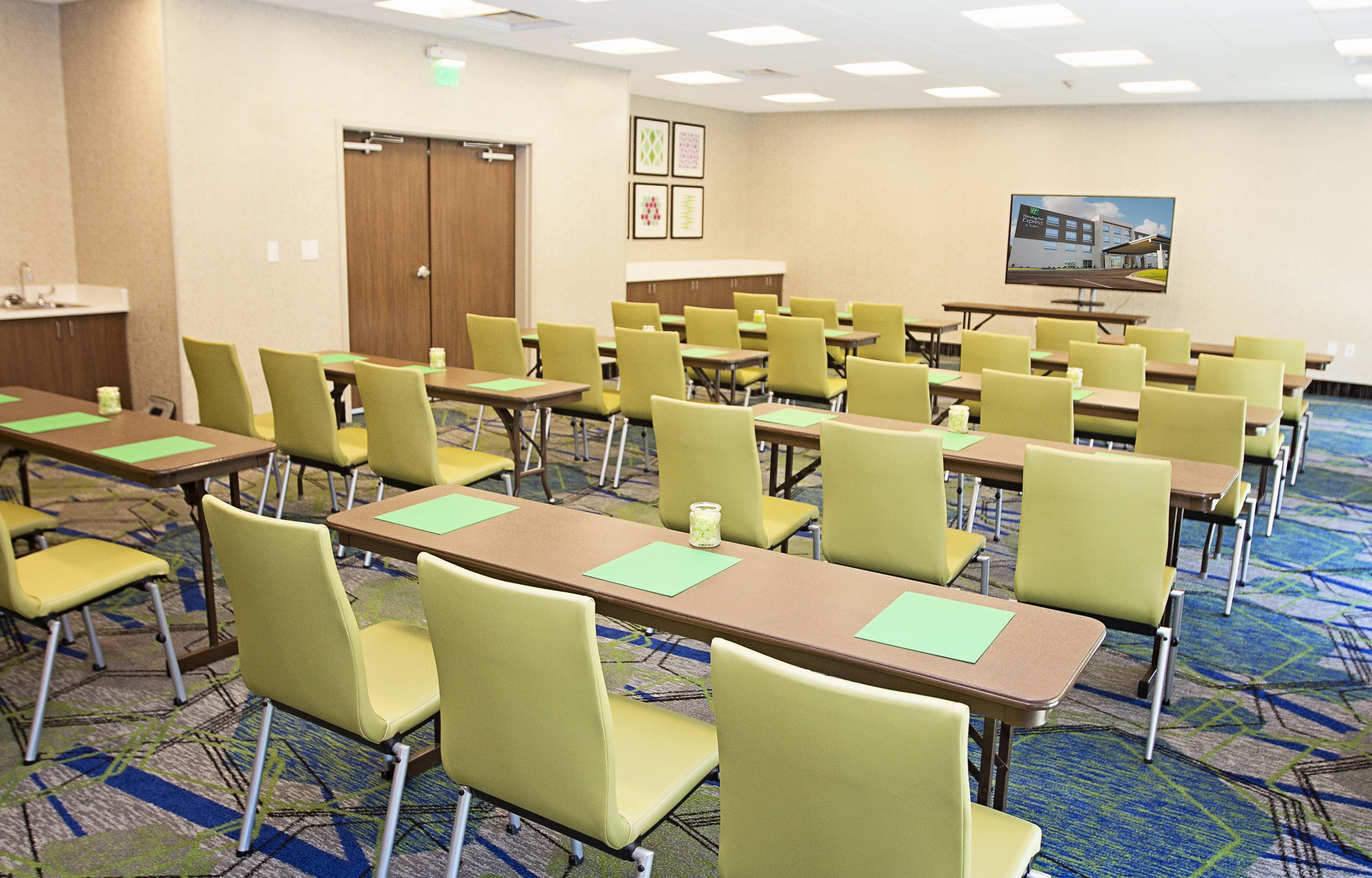 Holiday Inn Express & Suites Greenville S- Piedmont, an Ihg Hotel