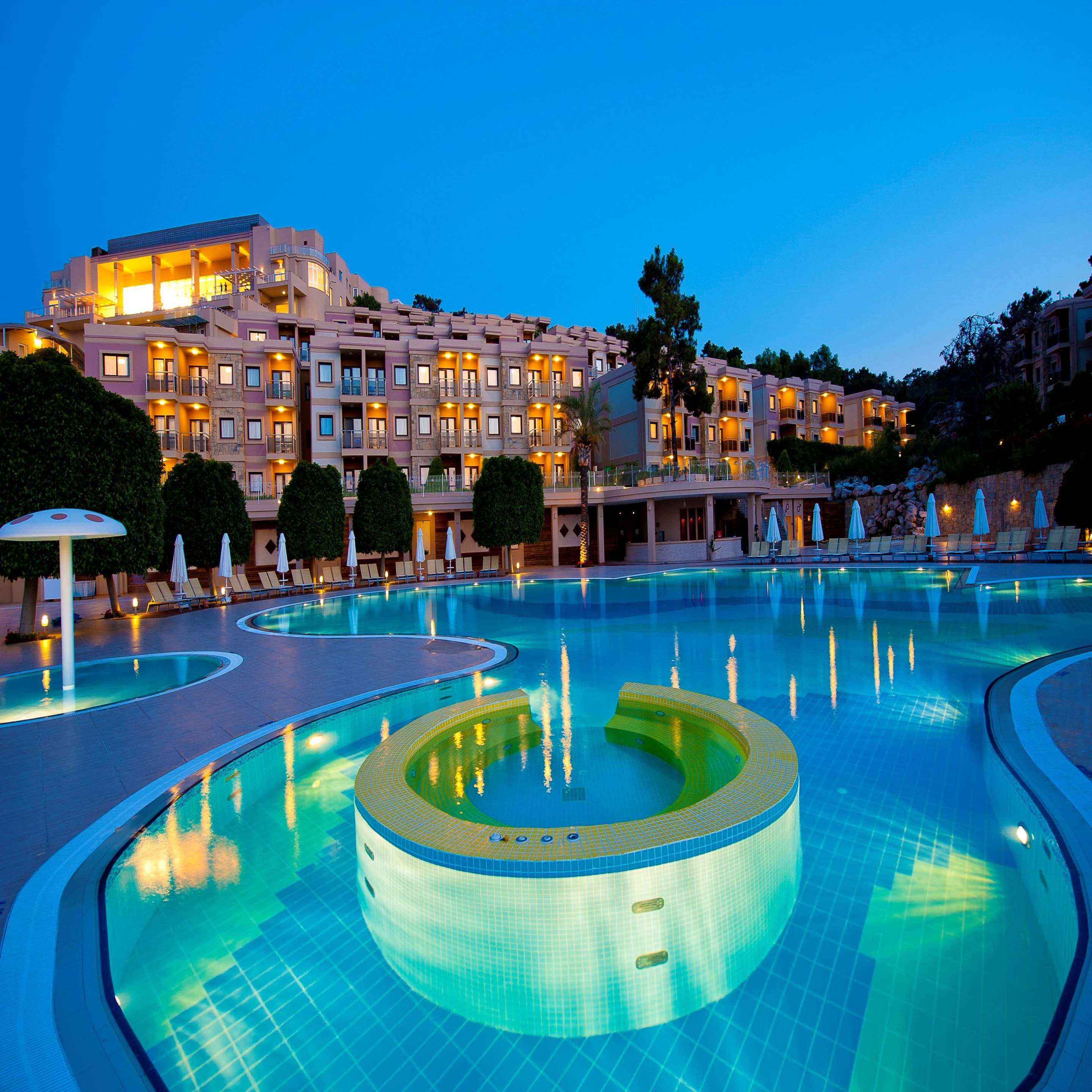 Hilton Bodrum Turkbuku Resort & Spa - All Inclusive