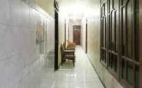 Dharmawati Stay at Surabaya