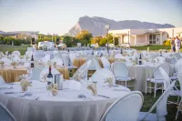 Grande Baia Resort & Spa Hoteles en Sassari