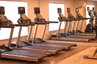 โรงแรม Holiday Inn Express Hotel & Suites SeaTac บาย IHG - ที่มีฟิตเนส
