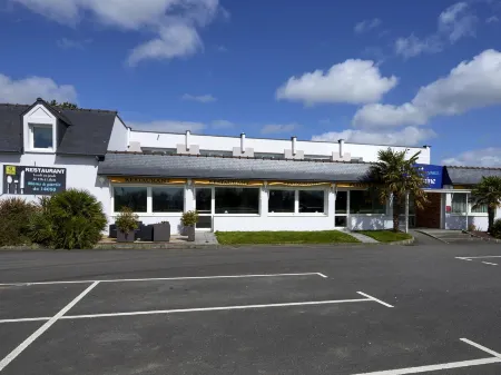 Hôtel Fontaine, Morlaix Отели в г. Морле