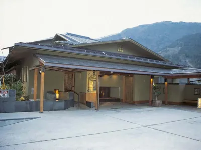 Hakone-Ginyu