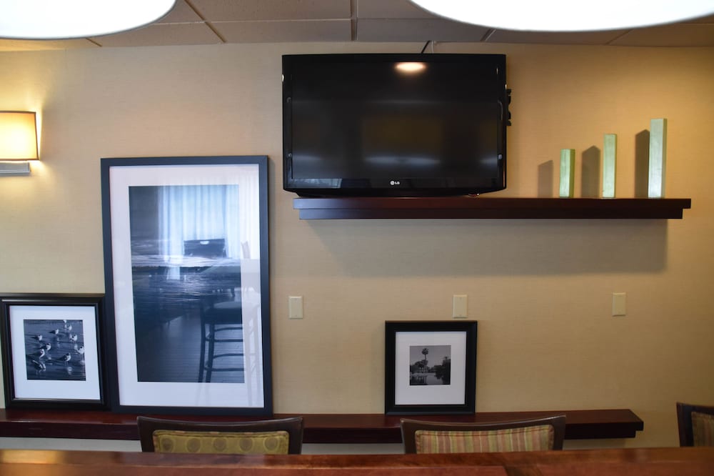 Hampton Inn Perry