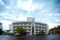 Goheung Victoria Hotel Hotels near Dadohae National Park - Goheung Area