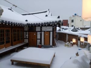 Hundred Years Hanok