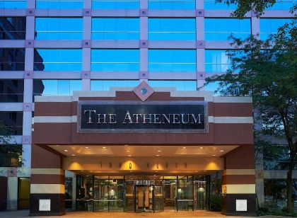 Atheneum Suite Hotel