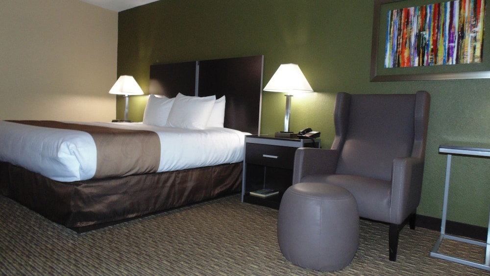 Quality Inn Glenpool - Tulsa