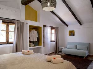 Holistic Hotel Rancho Los Lobos