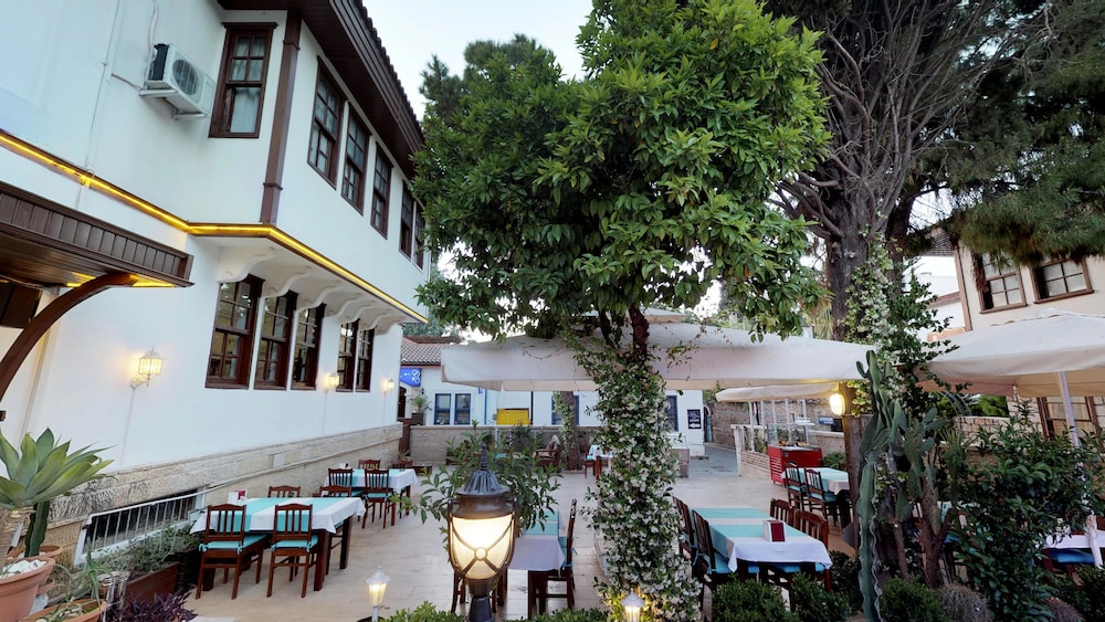 Urcu Hotel