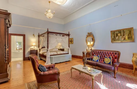 班加拉之家 1856 酒店