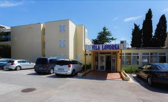 Villa Lovorka - Hotel Resort Dražica