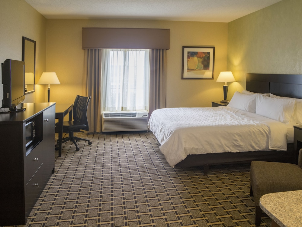 Holiday Inn Express & Suites Sharon-Hermitage, an Ihg Hotel