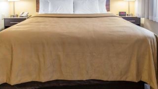 mainstay-suites-pittsburgh-airport