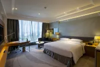Hyatt Regency Gurgaon Отели в г. Гургаон