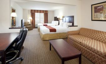 Holiday Inn Express & Suites Evanston