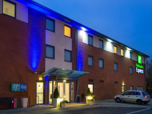 Holiday Inn Express Bedford