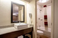 Red Roof PLUS+ Pittsburgh East - Monroeville Hotels in Monroeville