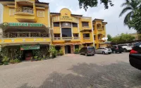 Mahadria Hotel Hotel a Serang