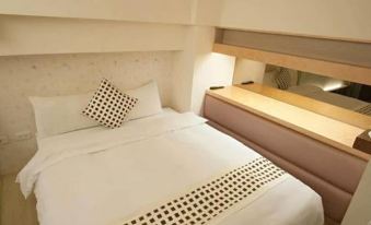 Emma Every Family Hostel