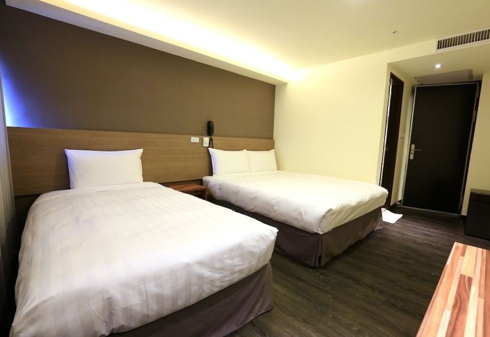 5. 찬스 호텔 타이..