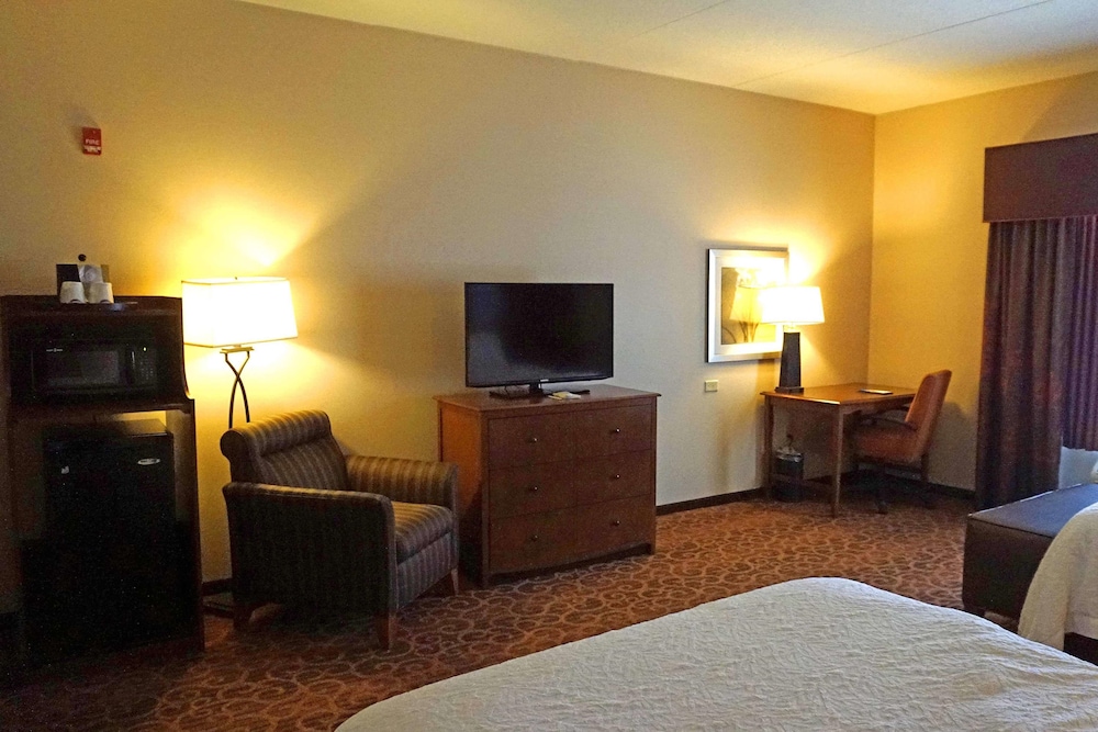 Hampton Inn Waynesburg