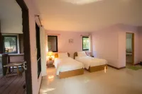 Baantip Suantong Hotels in Bang Khonthi