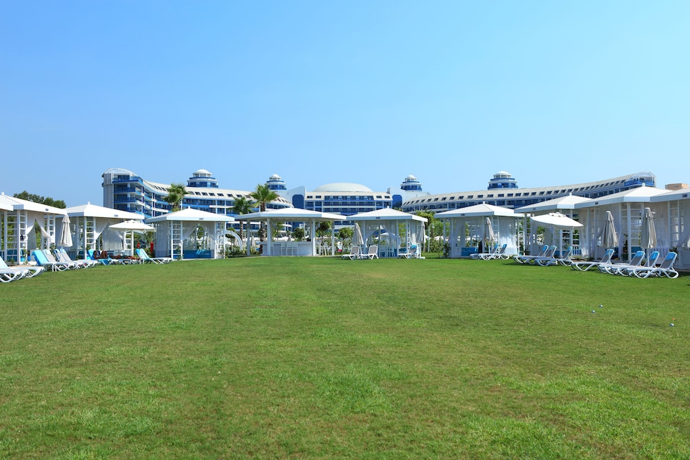 Sueno Hotels Deluxe Belek