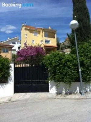 Chalet Con Piscina en Aranjuez